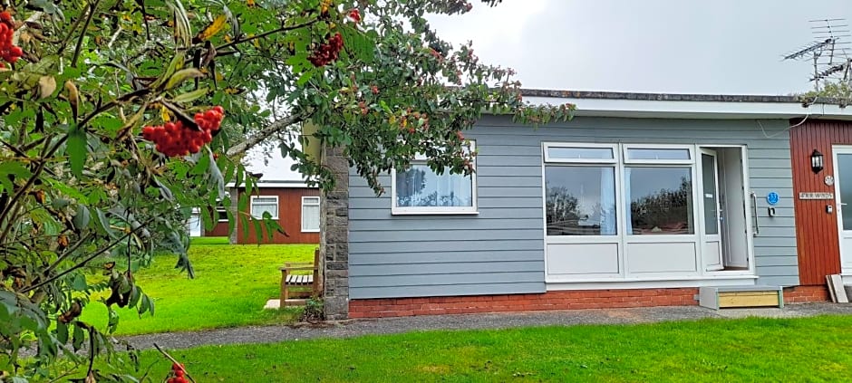 Sheena's Dartmouth Chalets