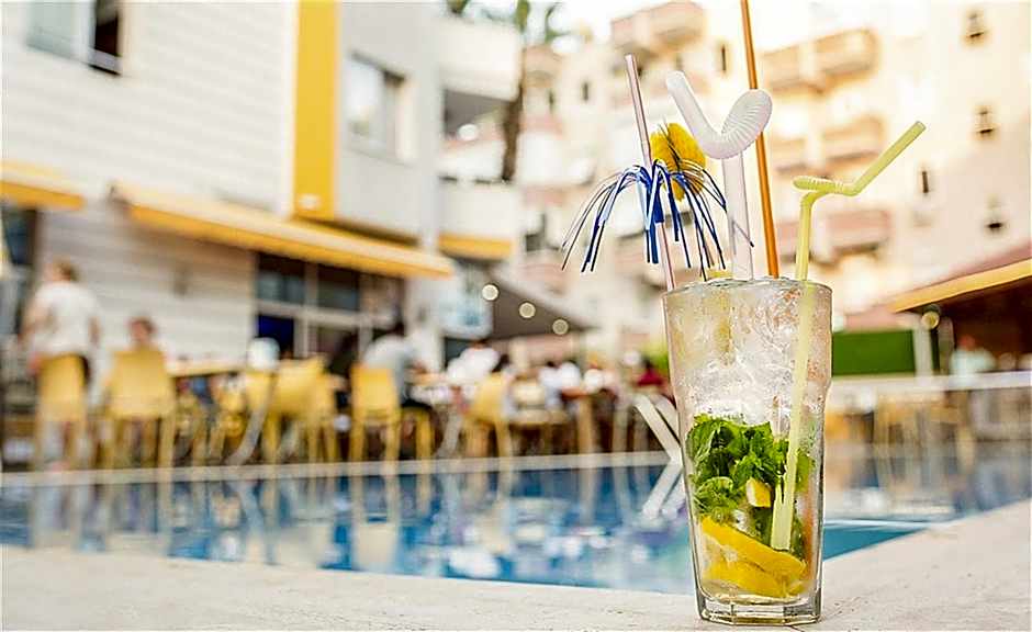 Kleopatra Arsi Hotel