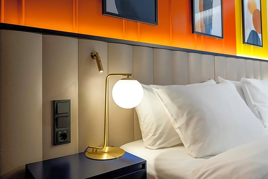 voco Dusseldorf Seestern By IHG