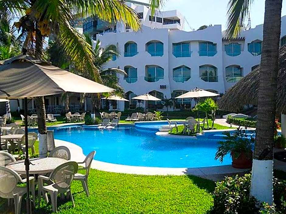 Playa Caracol Hotel & Spa