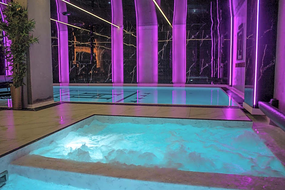 Hotel Lantier - Basen & Gabinet SPA