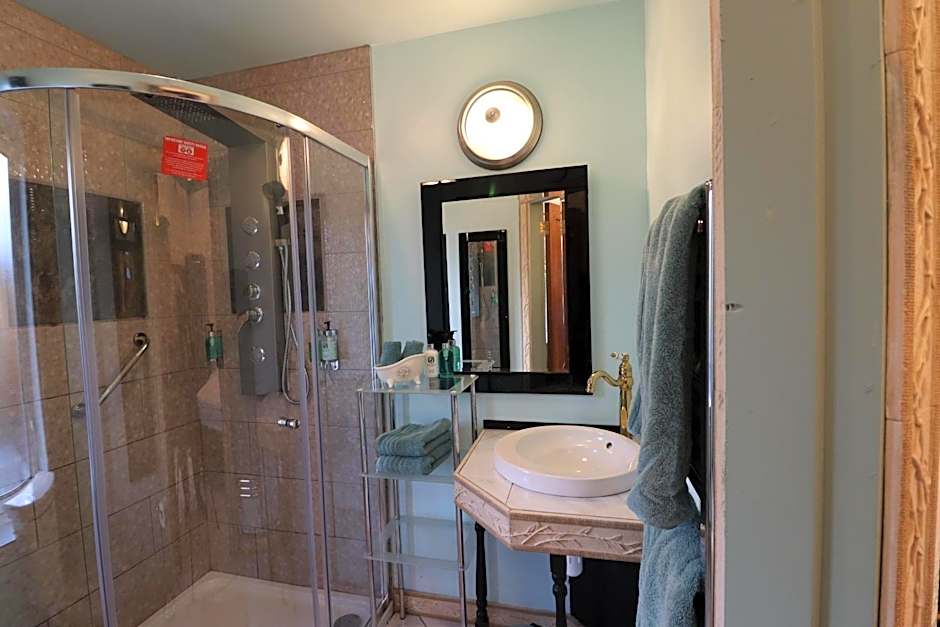 Ferndale Luxury Boutique Bed & Breakfast