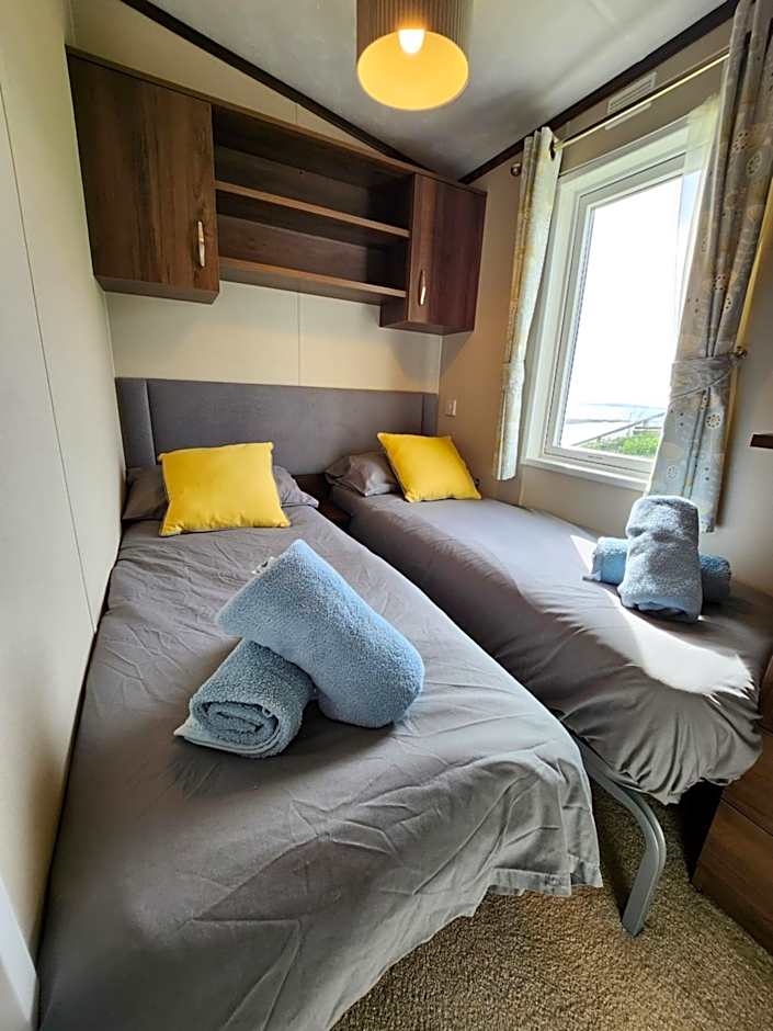 Pemberton Avon pitch 30 Creek Caravan Park dog friendly