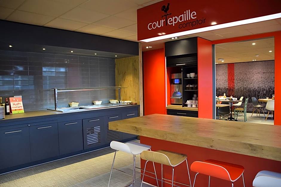 ibis Saint-Denis Stade Ouest