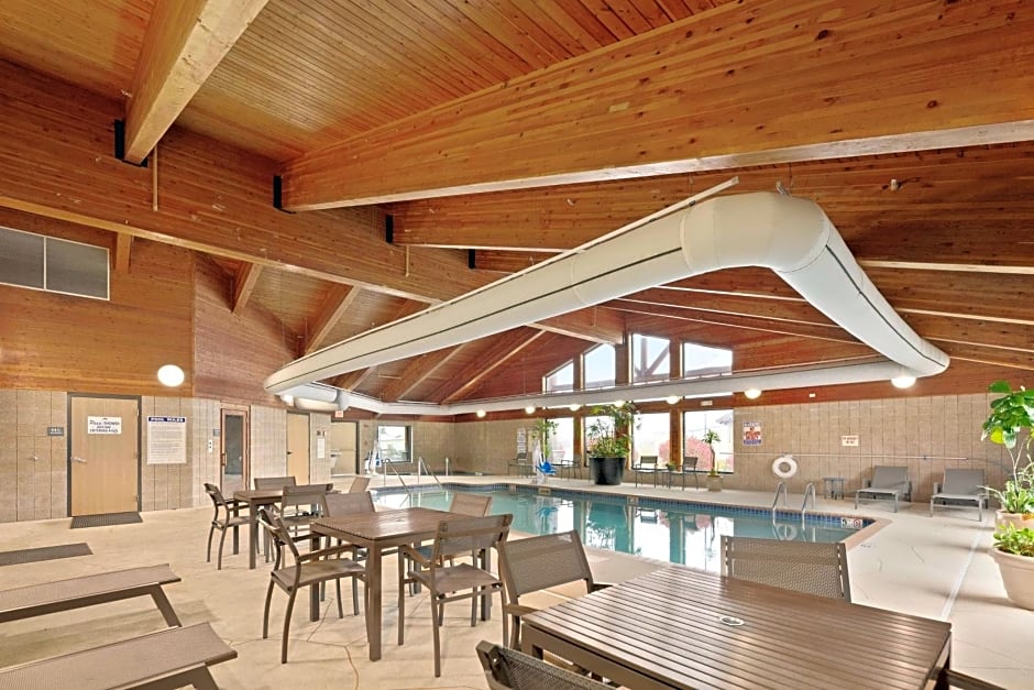 Best Western Plus Mccall Lodge And Suites