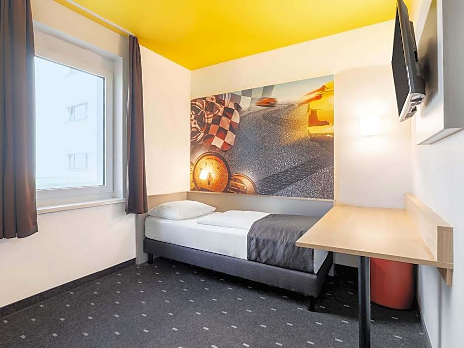 B&B Hotel Stuttgart-Zuffenhausen