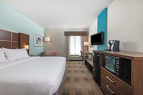 2 Queen Beds Standard Comm Access