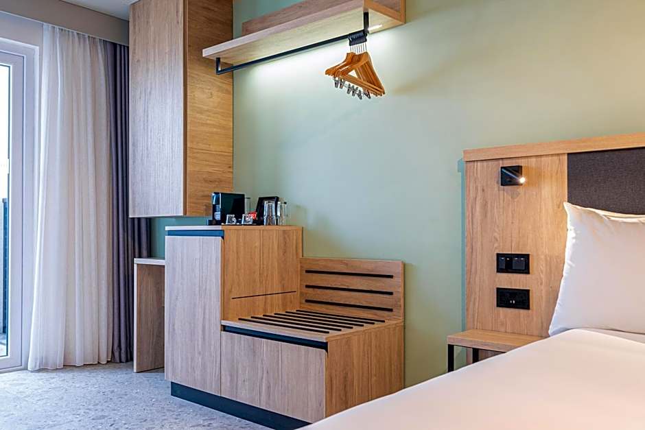 Hotel Scirocco St Julian's, Affiliated by Melia