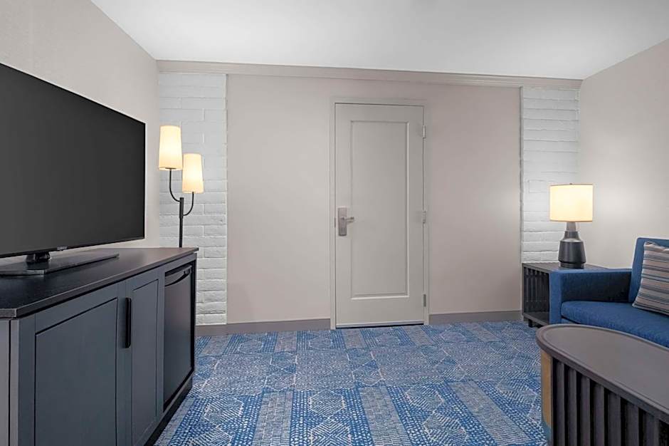 Embassy Suites By Hilton El Paso