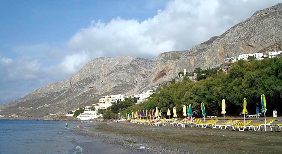 Afroditi Hotel and Hostel