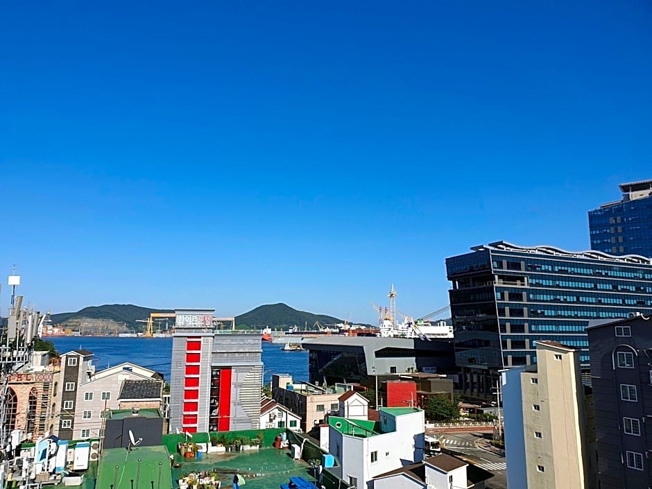 Okpo business hotel