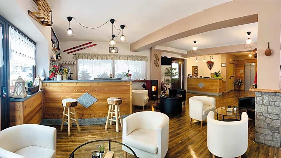 Hotel Piccolo Chalet