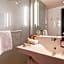 B&B HOTEL Lyon Nord 4 étoiles