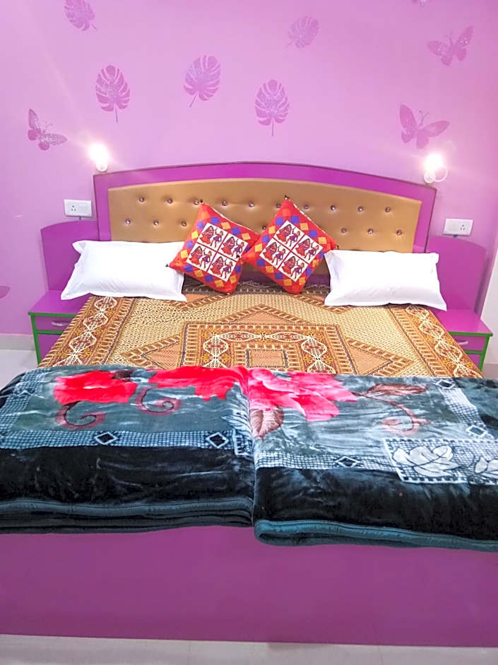 Friends Home Stay - Agra