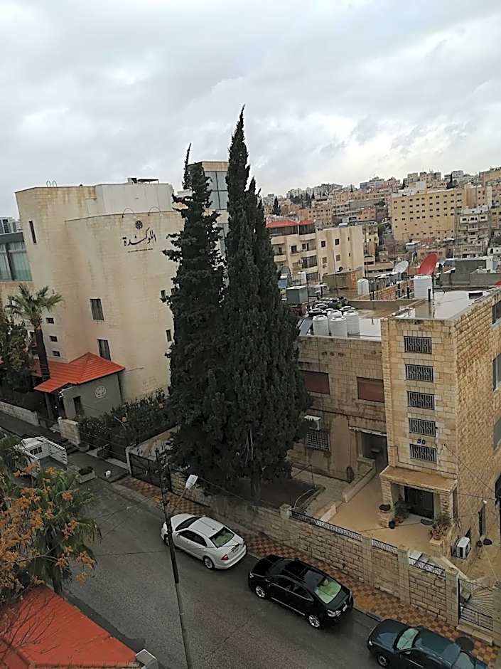 Shams Alweibdeh Hotel Apartments