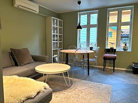 Mountain s Edge Hostel