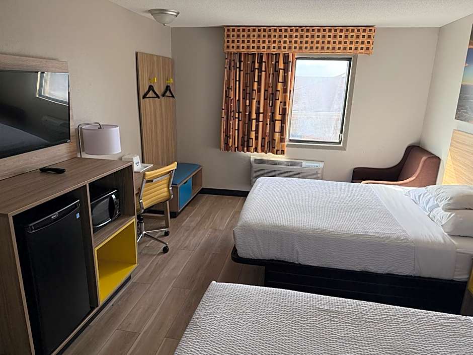 Days Inn by Wyndham Muncie -Ball State University