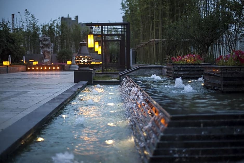 Himalayas Nantong Hotel