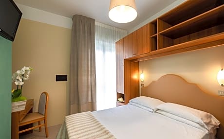 Double or Twin Room with Balcony