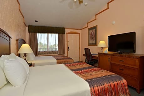 Executive Queen Room with Two Queen Beds Room