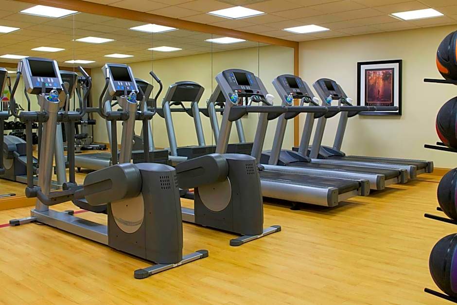 Sheraton Minneapolis West Hotel