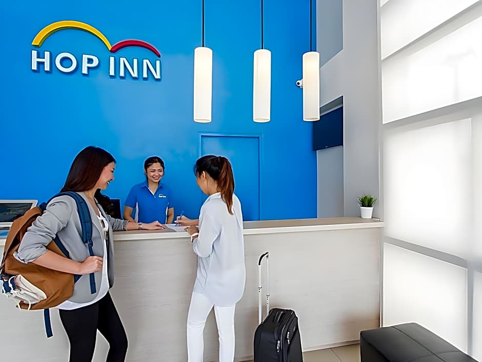 HOP INN Nakhon Pathom