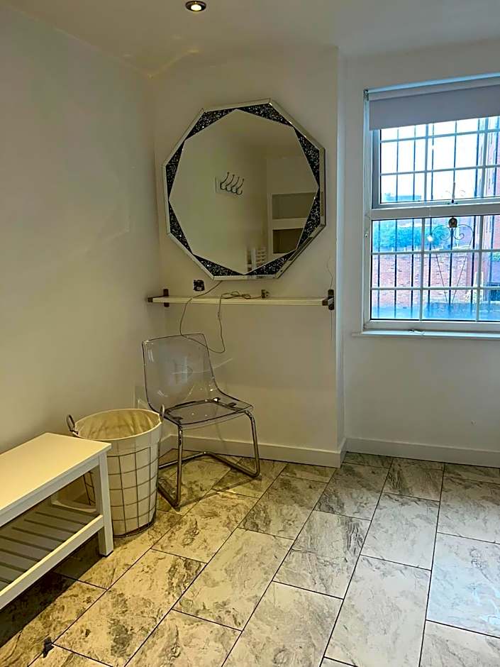 COZY PLACE LIVERPOOL