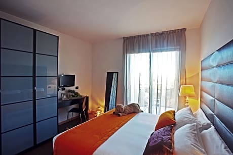 Junior Suite with Balcony