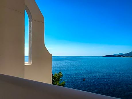 Muses seaside Villas