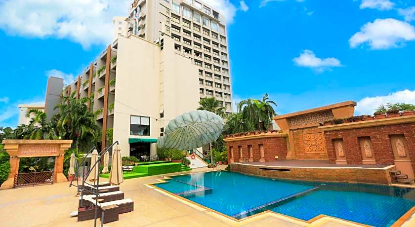 Kosa Hotel & Wellness Center