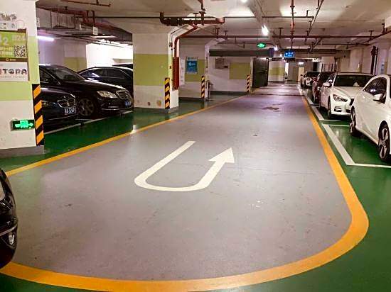 Meiling Hotel (Guangzhou IGC Tiande Square liede subway station shop)