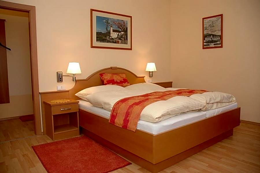 Kirchenwirt in Maria Schutz