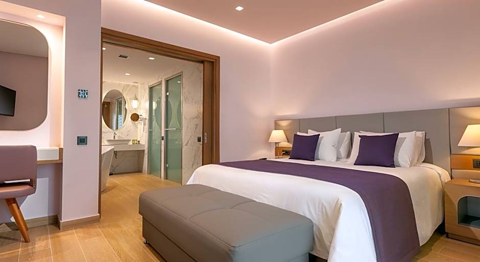 Blue Lagoon City Hotel