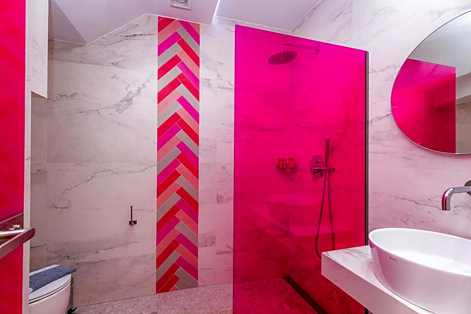 The Elegant Apartments