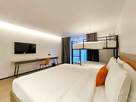 Premier with Bunk Bed