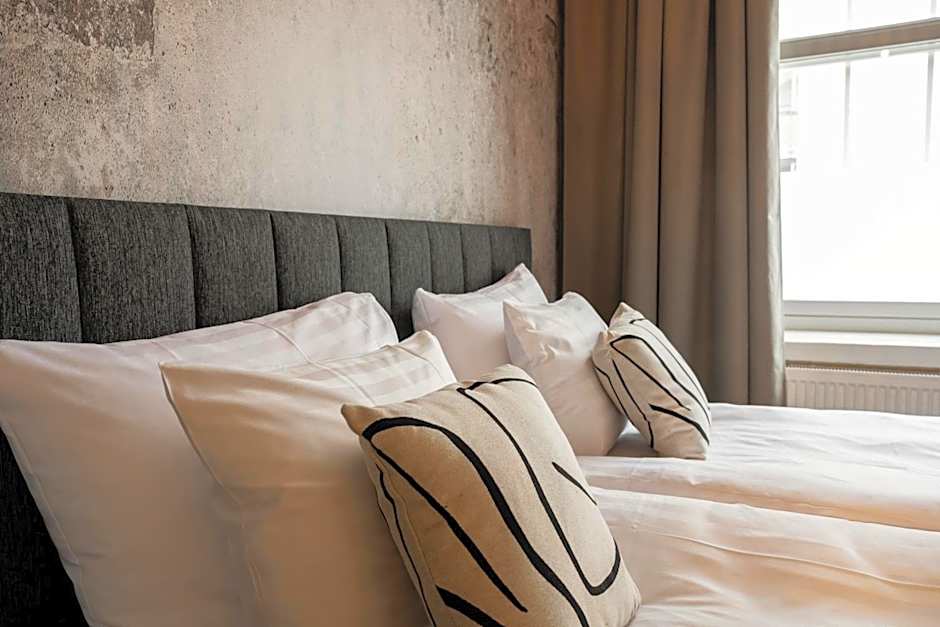 Frans & Frans - Hotel and Apartments by UHANDA