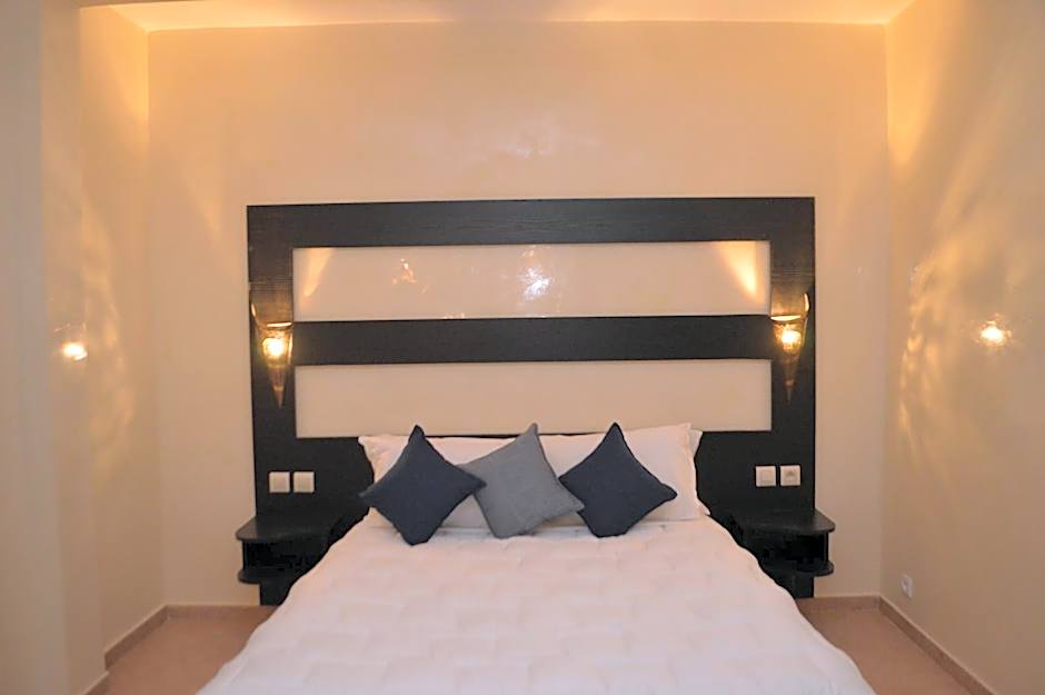 Anezi Apartments
