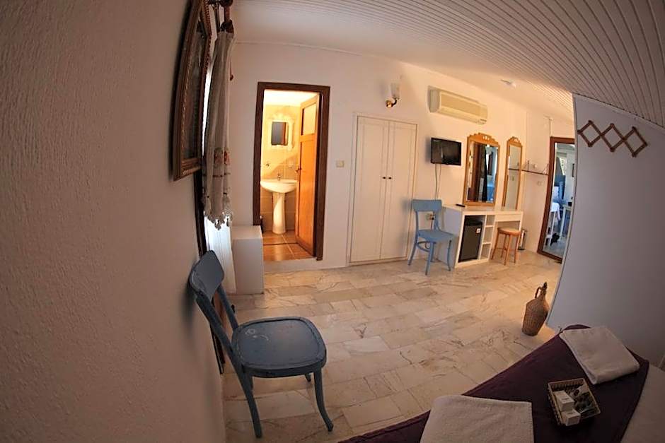 Antik Motel