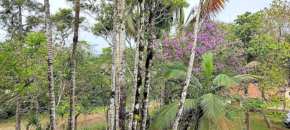 House with garden and barbecue near the beach