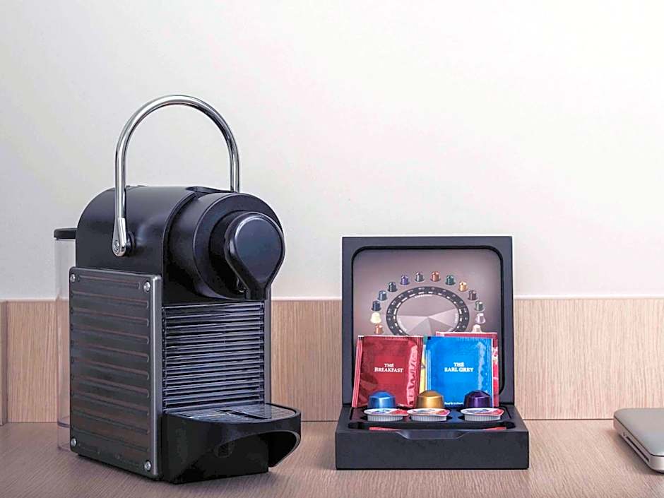 Mercure Paris La Défense Grande Arche Hotel