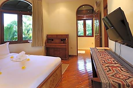 One Bed Room