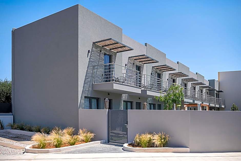 NEK Suites - Adults Only