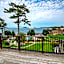 Holiday Inn Bar Harbor Regency Hotel By IHG