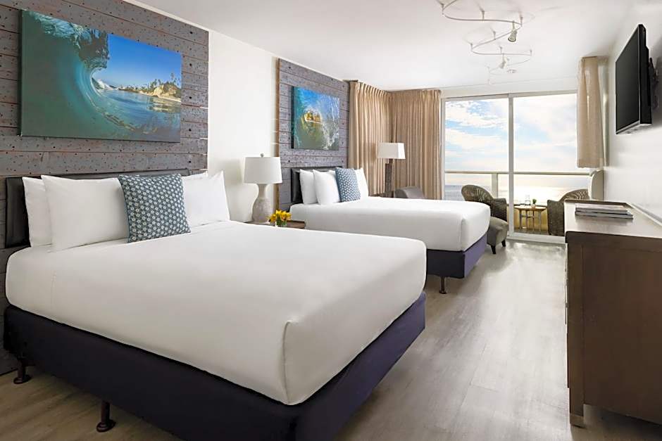 Pacific Edge Hotel