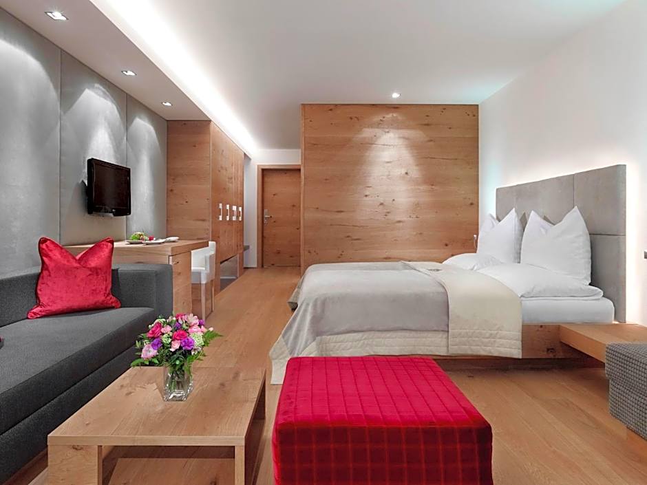 Schwarzer Adler Kitzbuhel - Adults Only