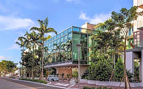 The Ray Hotel Delray Beach, Curio Collection By Hilton