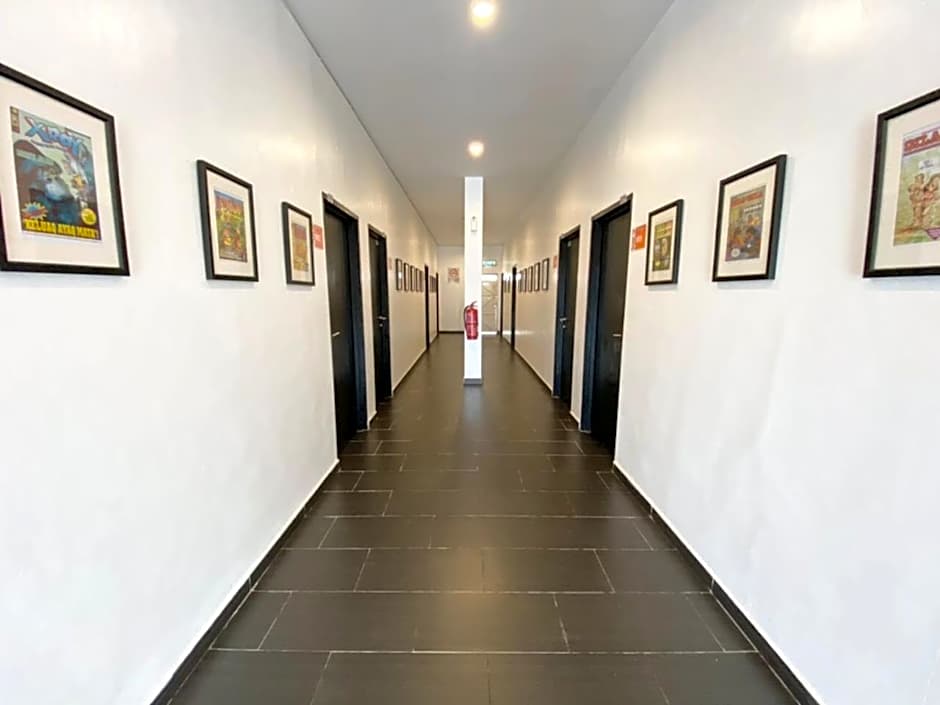 1108 Hotel Sungkai