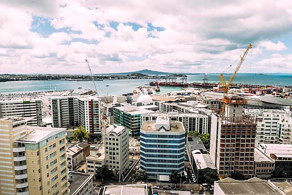 The Quadrant Hotel & Suites