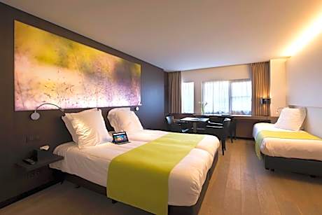 Triple Room with Balcony