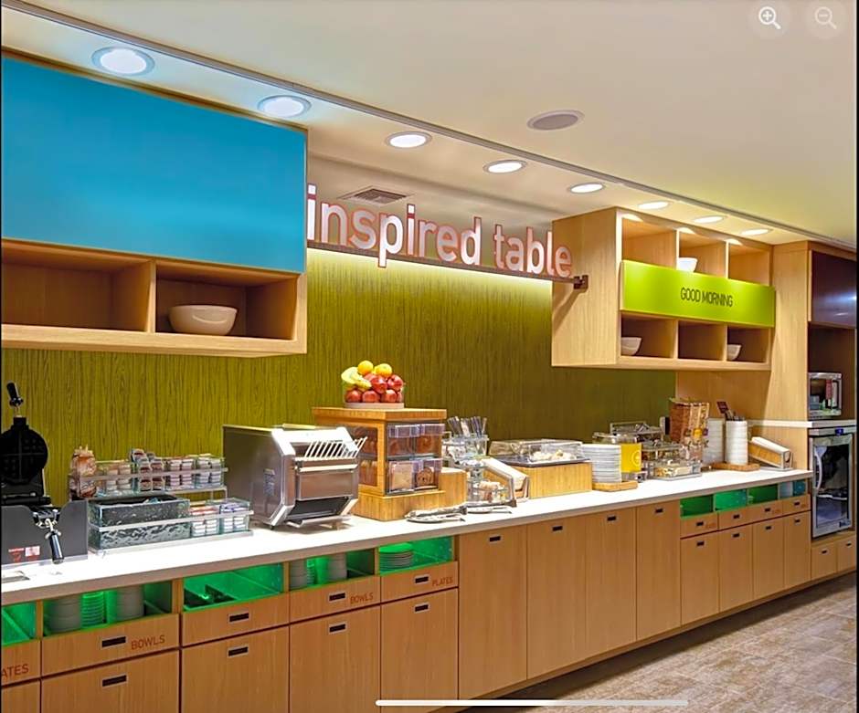 Home2 Suites by Hilton Newark-Airport, NJ